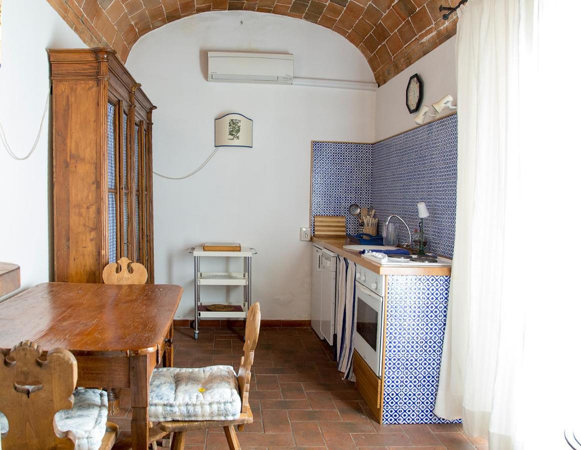 إمبرونيتا La Casa Gialla المظهر الخارجي الصورة